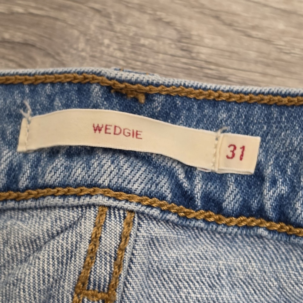 Levi's Premium Wedgie Jeans Women's 31 Distressed Ripped High Rise 31x27 - Picture 4 of 16